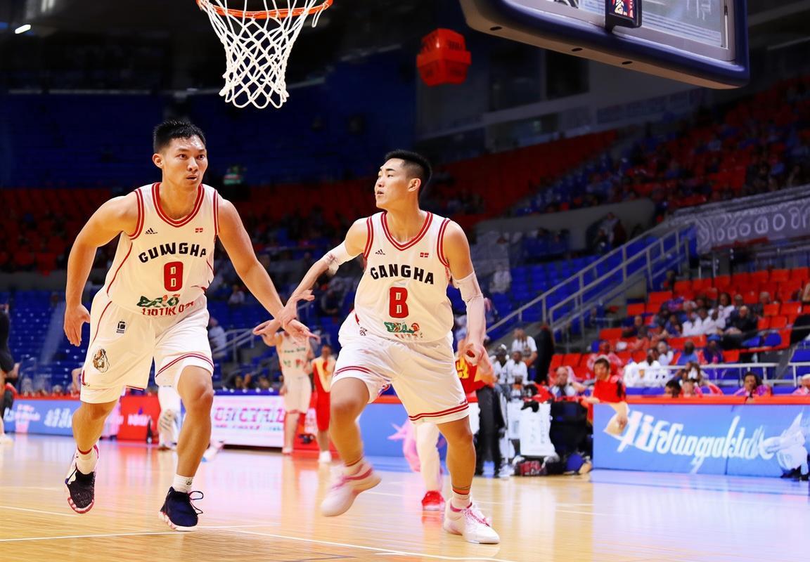 CBA季后赛浙江广厦110-84大胜辽宁本钢，夺赛点